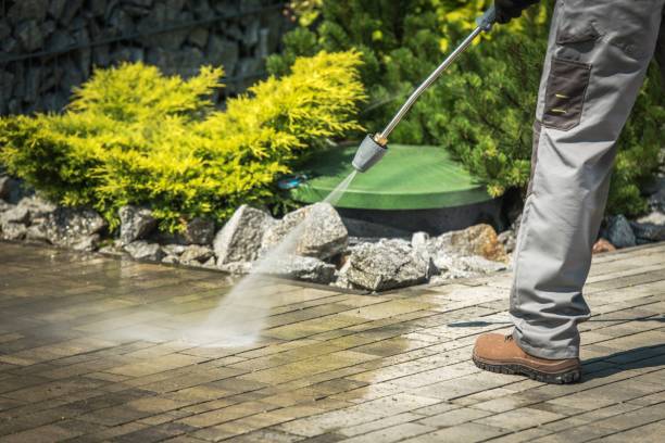 Best Pool Deck Cleaning  in Auburn, CA