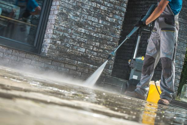 Best Driveway Pressure Washing  in Auburn, CA